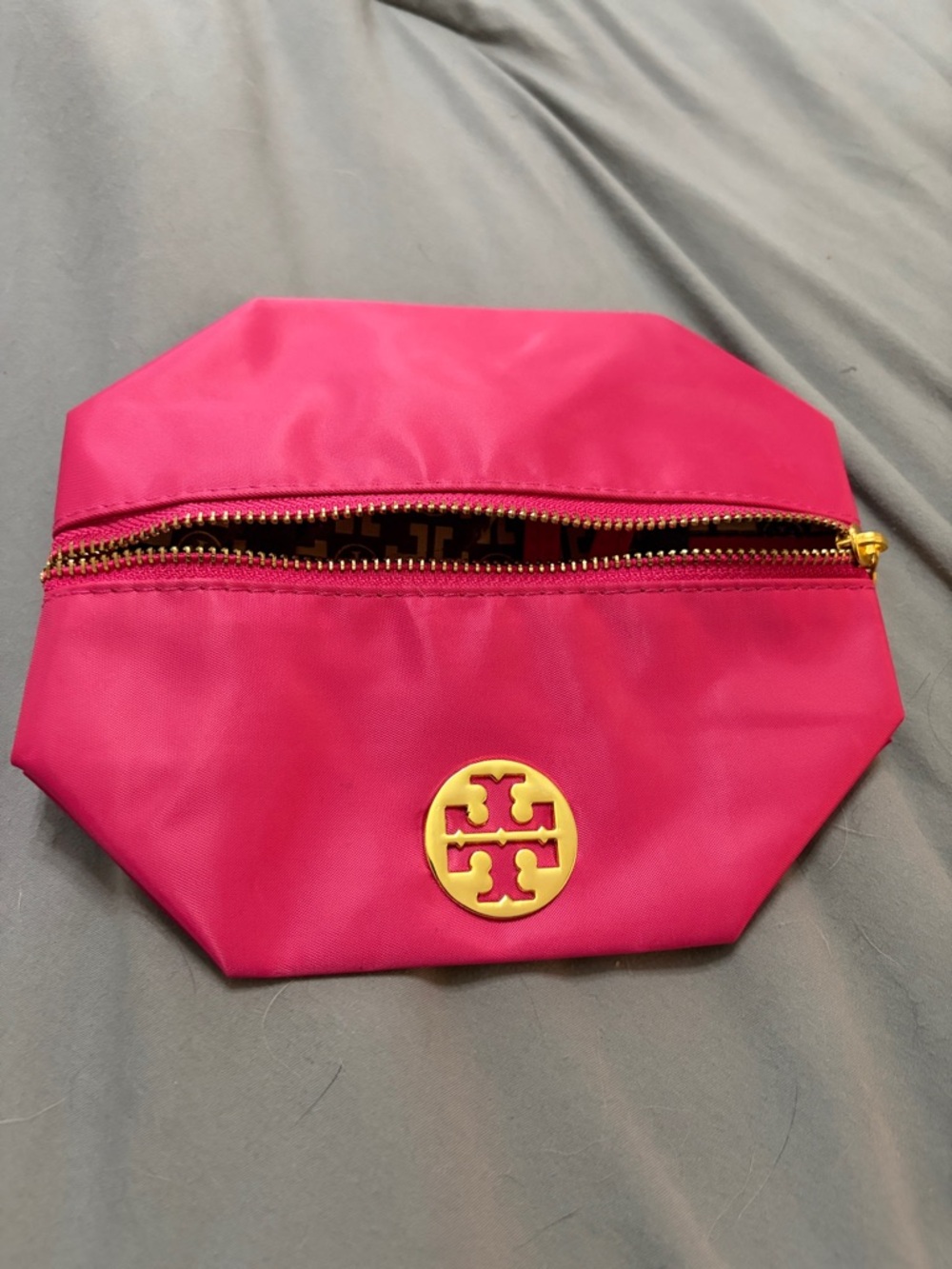 Hot Pink Nylon Cosmetic Pouch with Gold Logo Accent Unbranded 
New